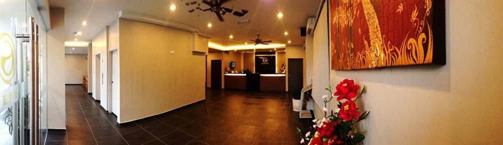 Golden Court - Tun Abdul Razak 3* Johor Bahru