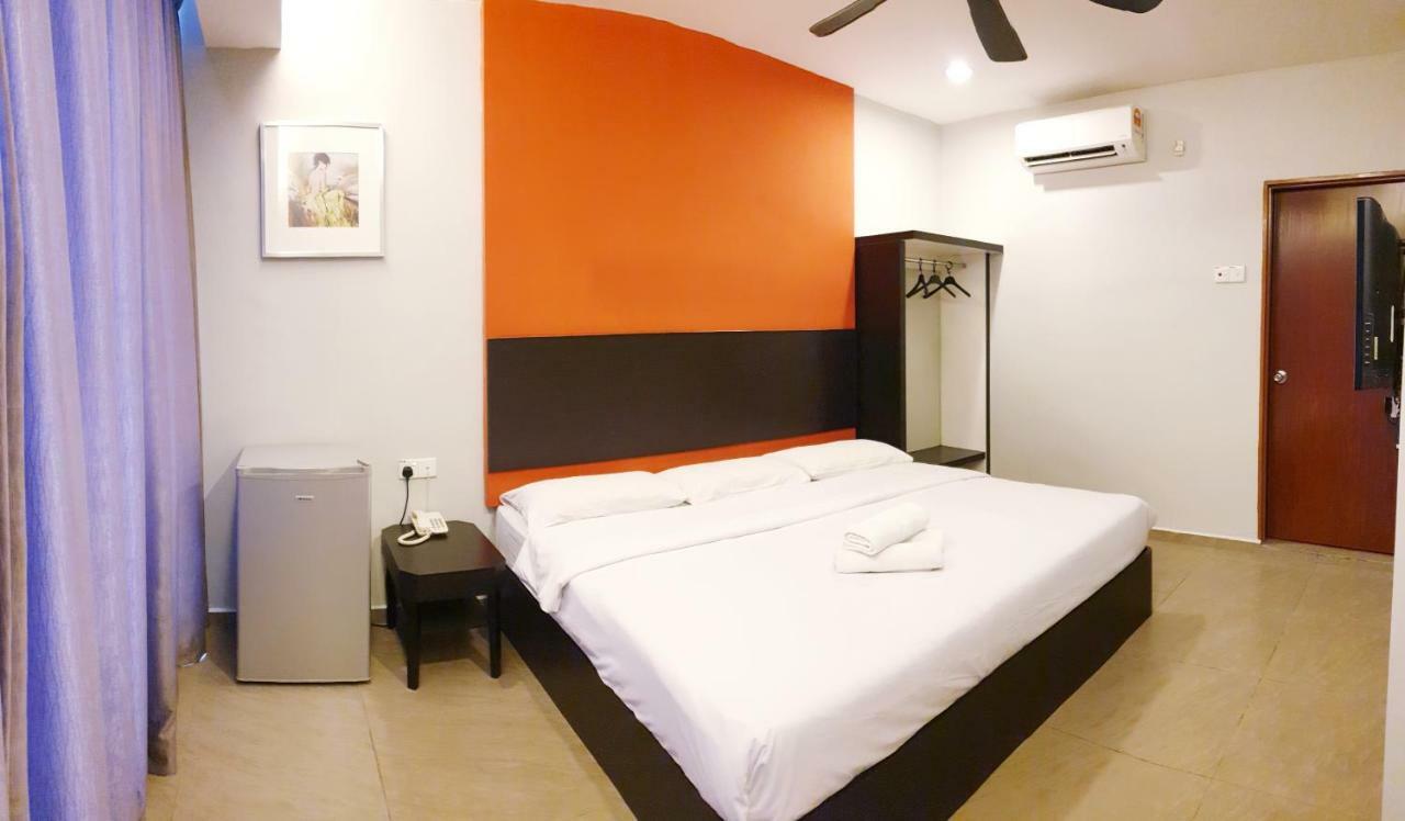 Golden Court - Tun Abdul Razak Hotel Johor Bahru